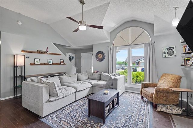 3028 W 30th Court, Lawrence, KS 66047