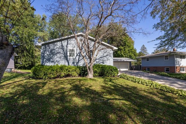 908 Roby Road, Stoughton, WI 53589