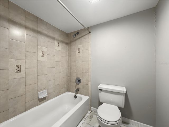 566 ORANGE DRIVE 43, Altamonte Springs, FL 32701