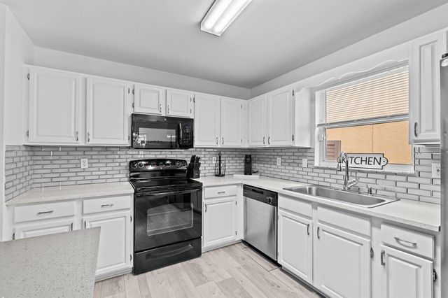 1288 Waterway Cove Drive, Wellington, FL 33414