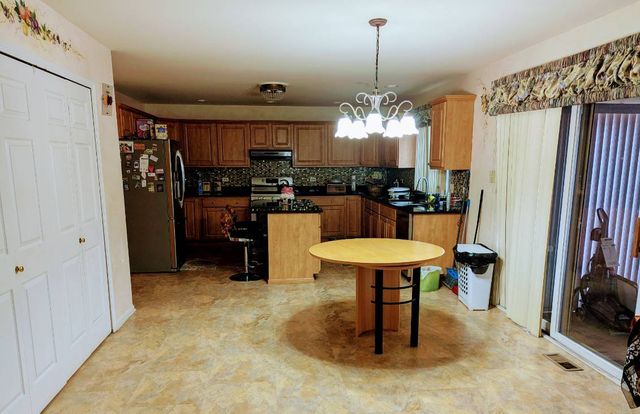 18507 Indie Court, Hazel Crest, IL 60429