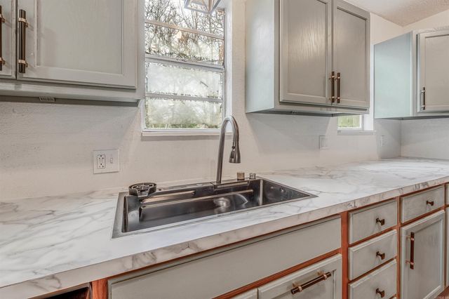 215 Taylor Road, Jacksonville, AR 72076