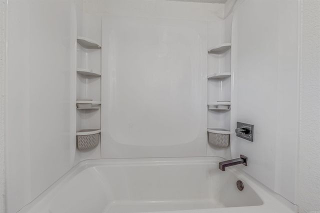 215 Taylor Road, Jacksonville, AR 72076