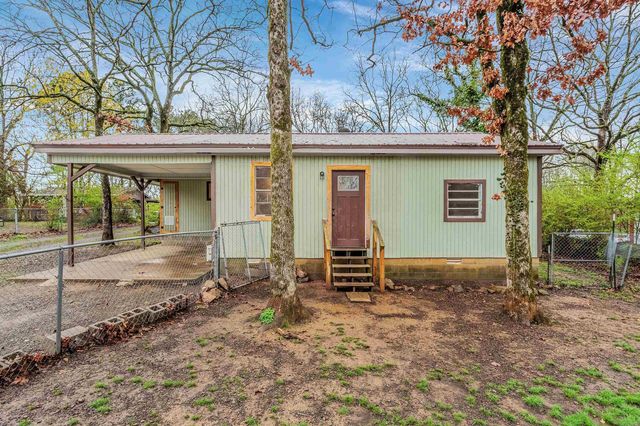 215 Taylor Road, Jacksonville, AR 72076