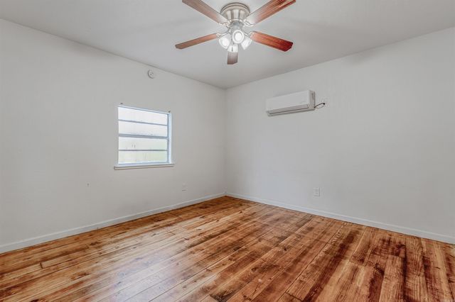 215 Taylor Road, Jacksonville, AR 72076