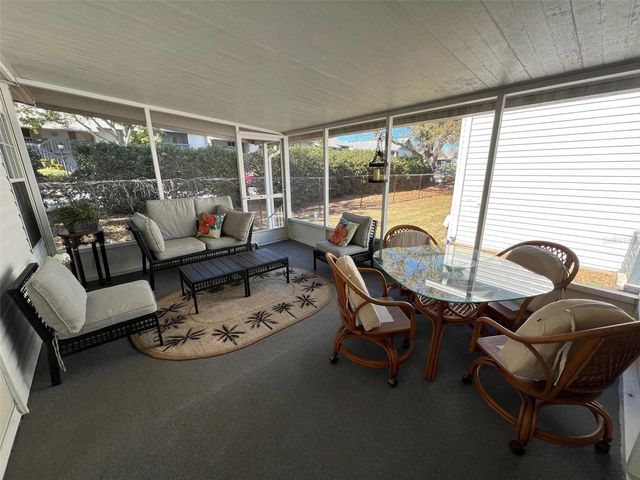 11300 124TH AVENUE 40, Largo, FL 33778