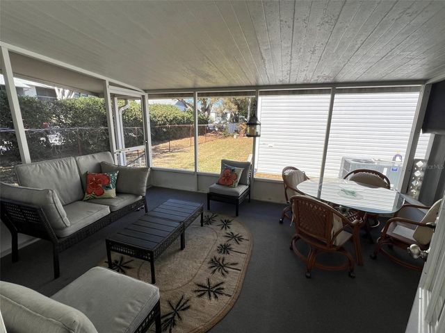 11300 124TH AVENUE 40, Largo, FL 33778