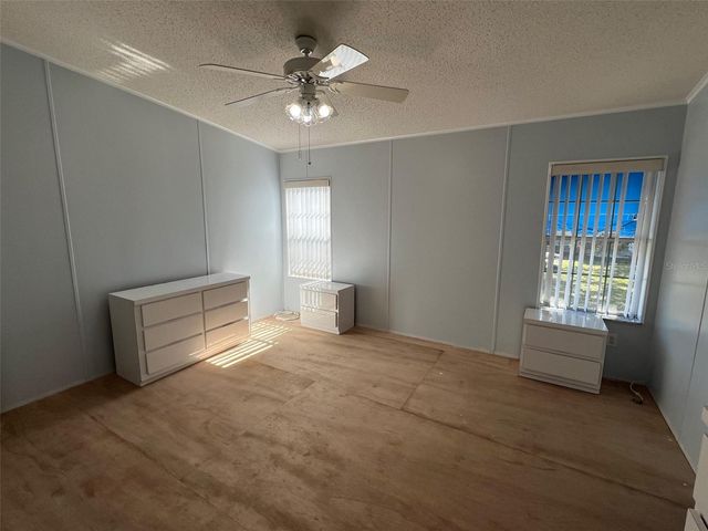 11300 124TH AVENUE 40, Largo, FL 33778