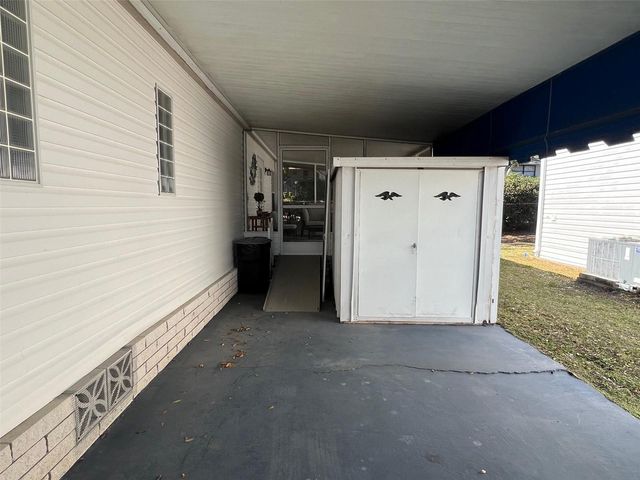 11300 124TH AVENUE 40, Largo, FL 33778