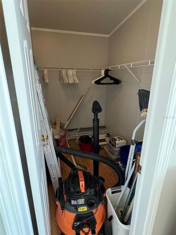 11300 124TH AVENUE 40, Largo, FL 33778