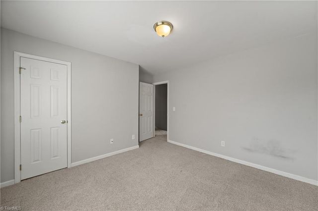 1154 Browns Run Drive, Kernersville, NC 27284