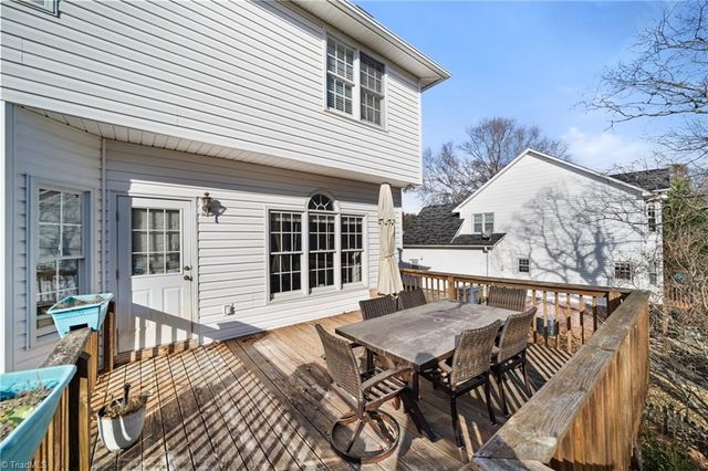 1154 Browns Run Drive, Kernersville, NC 27284