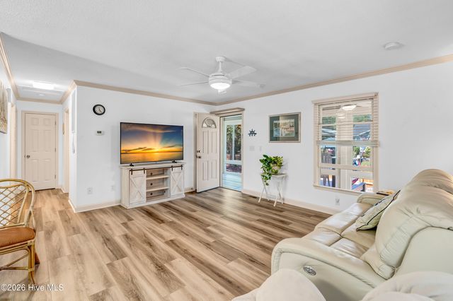 3908 Cross Street SE, Bolivia, NC 28422