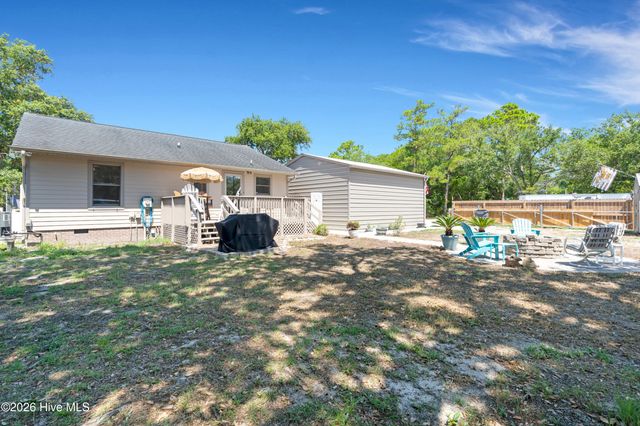 3908 Cross Street SE, Bolivia, NC 28422