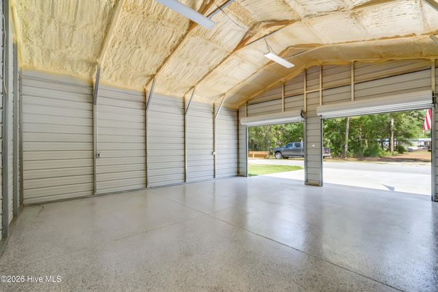 3908 Cross Street SE, Bolivia, NC 28422