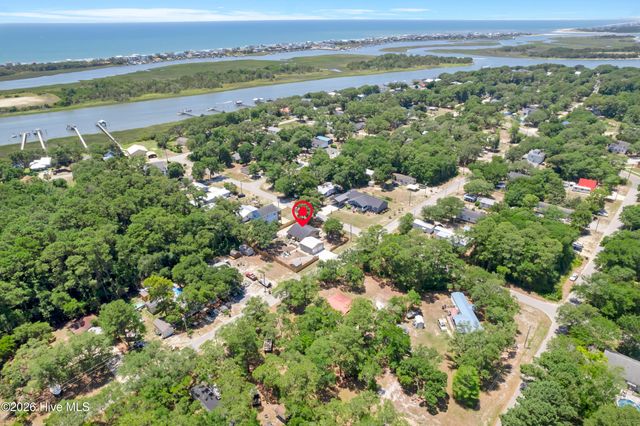 3908 Cross Street SE, Bolivia, NC 28422
