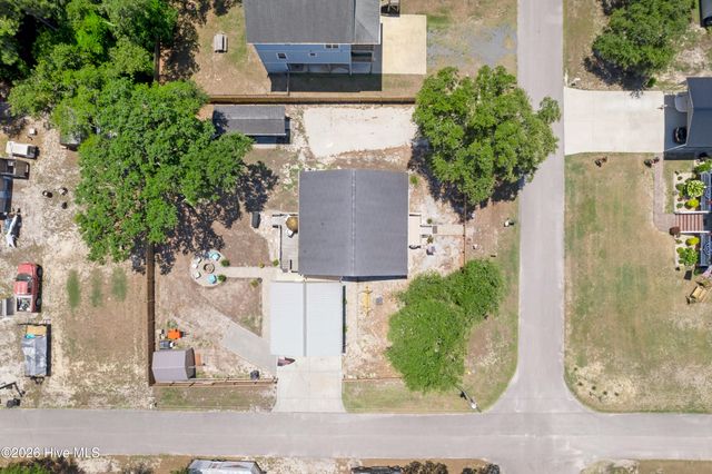 3908 Cross Street SE, Bolivia, NC 28422