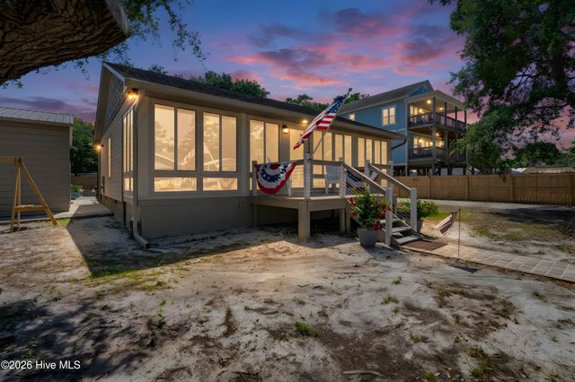 3908 Cross Street SE, Bolivia, NC 28422