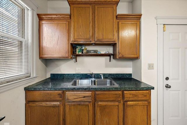 309 Melbourne Street, Detroit, MI 48202