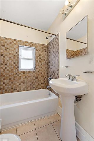 309 Melbourne Street, Detroit, MI 48202