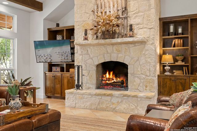 121 Saddle View, Boerne, TX 78006