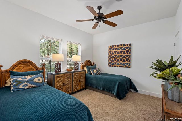 121 Saddle View, Boerne, TX 78006