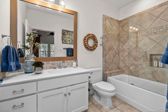 121 Saddle View, Boerne, TX 78006