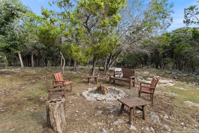 121 Saddle View, Boerne, TX 78006