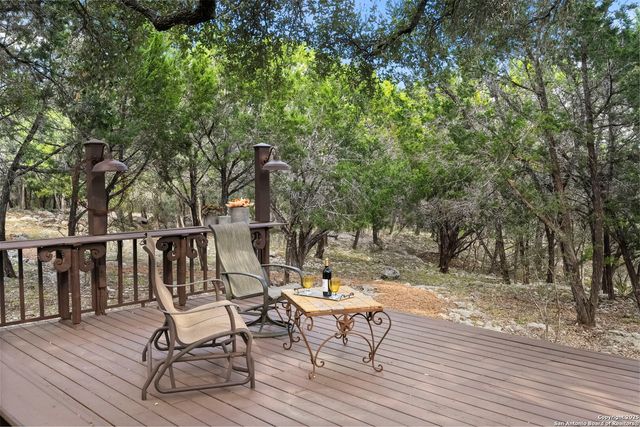 121 Saddle View, Boerne, TX 78006