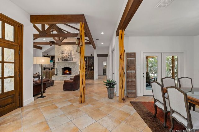 121 Saddle View, Boerne, TX 78006