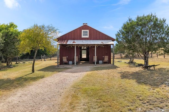 121 Saddle View, Boerne, TX 78006