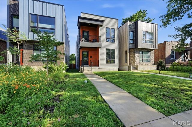 4328 Vista Avenue, St Louis, MO 63110