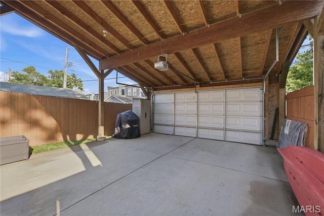 4328 Vista Avenue, St Louis, MO 63110