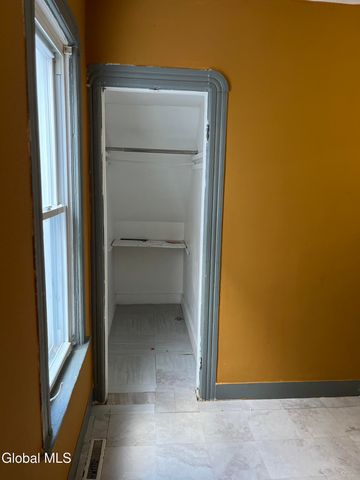 1638 Van Vranken Avenue, Schenectady, NY 12308