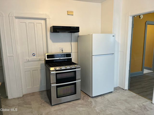 1638 Van Vranken Avenue, Schenectady, NY 12308