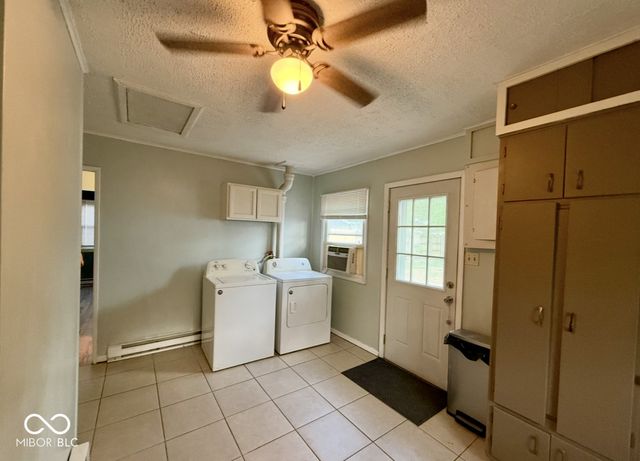3029 14th Street, Columbus, IN 47201