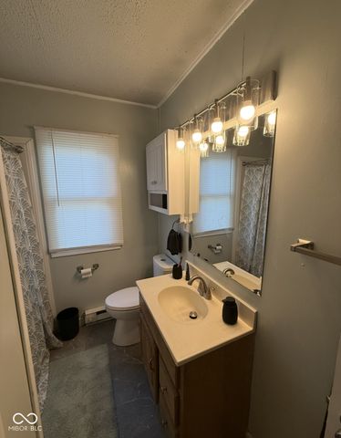 3029 14th Street, Columbus, IN 47201