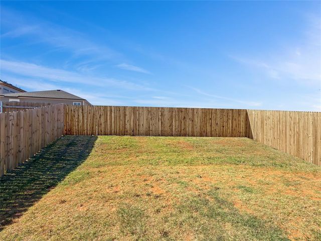 1211 Clydesdale Drive, Guthrie, OK 73044