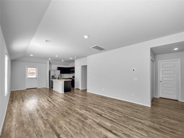 1211 Clydesdale Drive, Guthrie, OK 73044