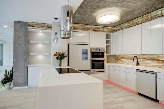 14 Greenway Plaza 15L, Houston, TX 77046