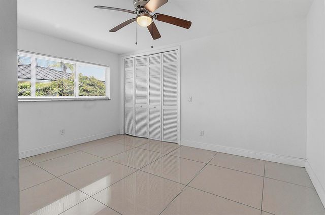2910 NE 40TH Court, Lighthouse Point, FL 33064