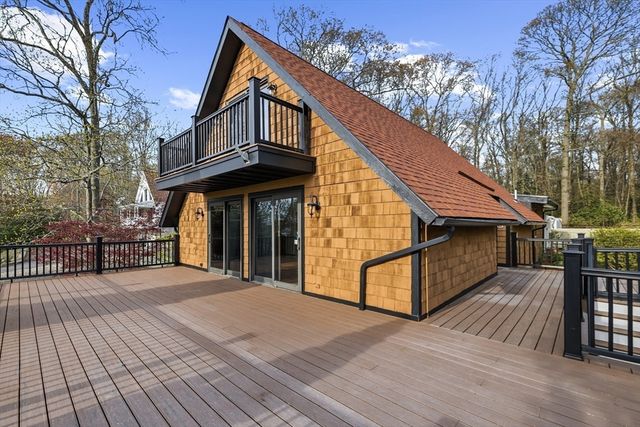 50 Plymouth Blvd, Westport, MA 02790