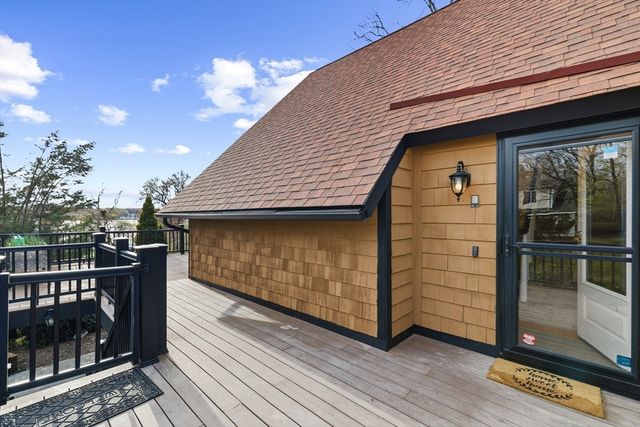 50 Plymouth Blvd, Westport, MA 02790
