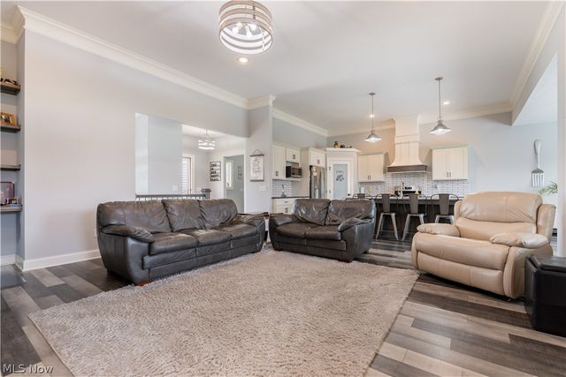 3619 Sandgate Street NW, North Canton, OH 44720