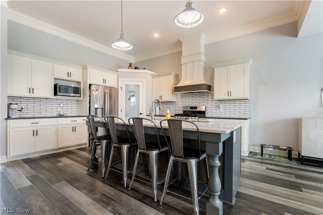 3619 Sandgate Street NW, North Canton, OH 44720