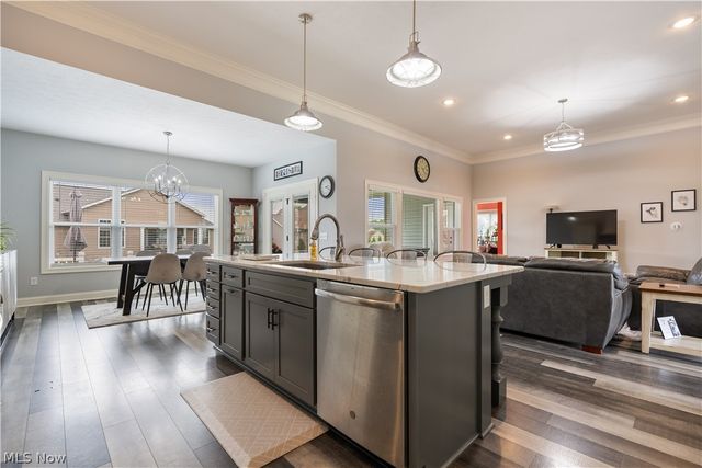 3619 Sandgate Street NW, North Canton, OH 44720