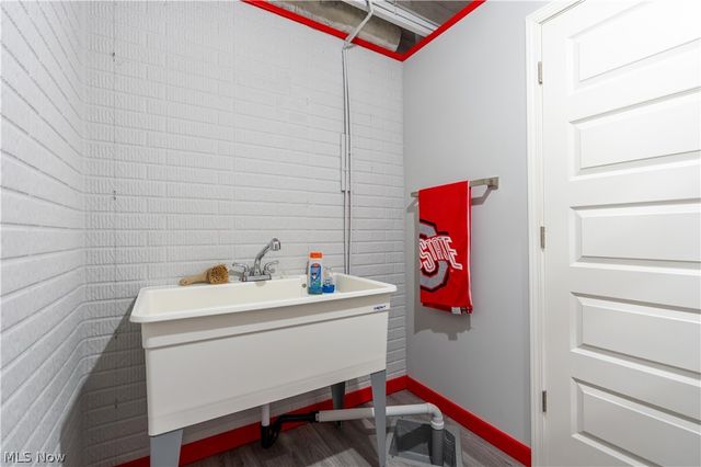 3619 Sandgate Street NW, North Canton, OH 44720