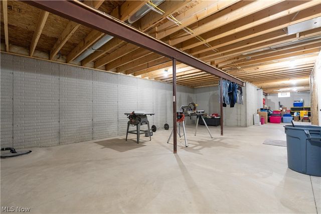 3619 Sandgate Street NW, North Canton, OH 44720