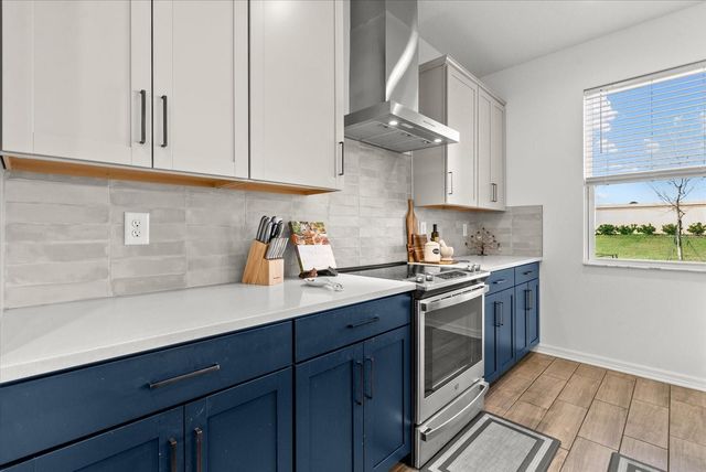 8330 ABALONE LOOP, Parrish, FL 34219