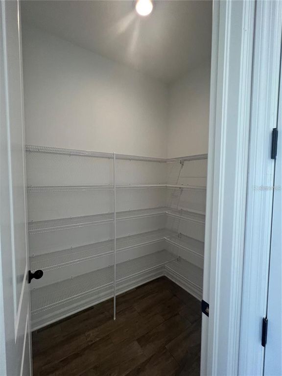 Image 20 of property listing at 8330 ABALONE LOOP, Parrish, FL 34219